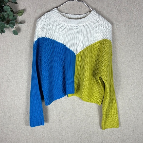 Sincerly Jules Sweaters - Sincerely Jules > New with Tag Color Block Cropped Sweater Medium
